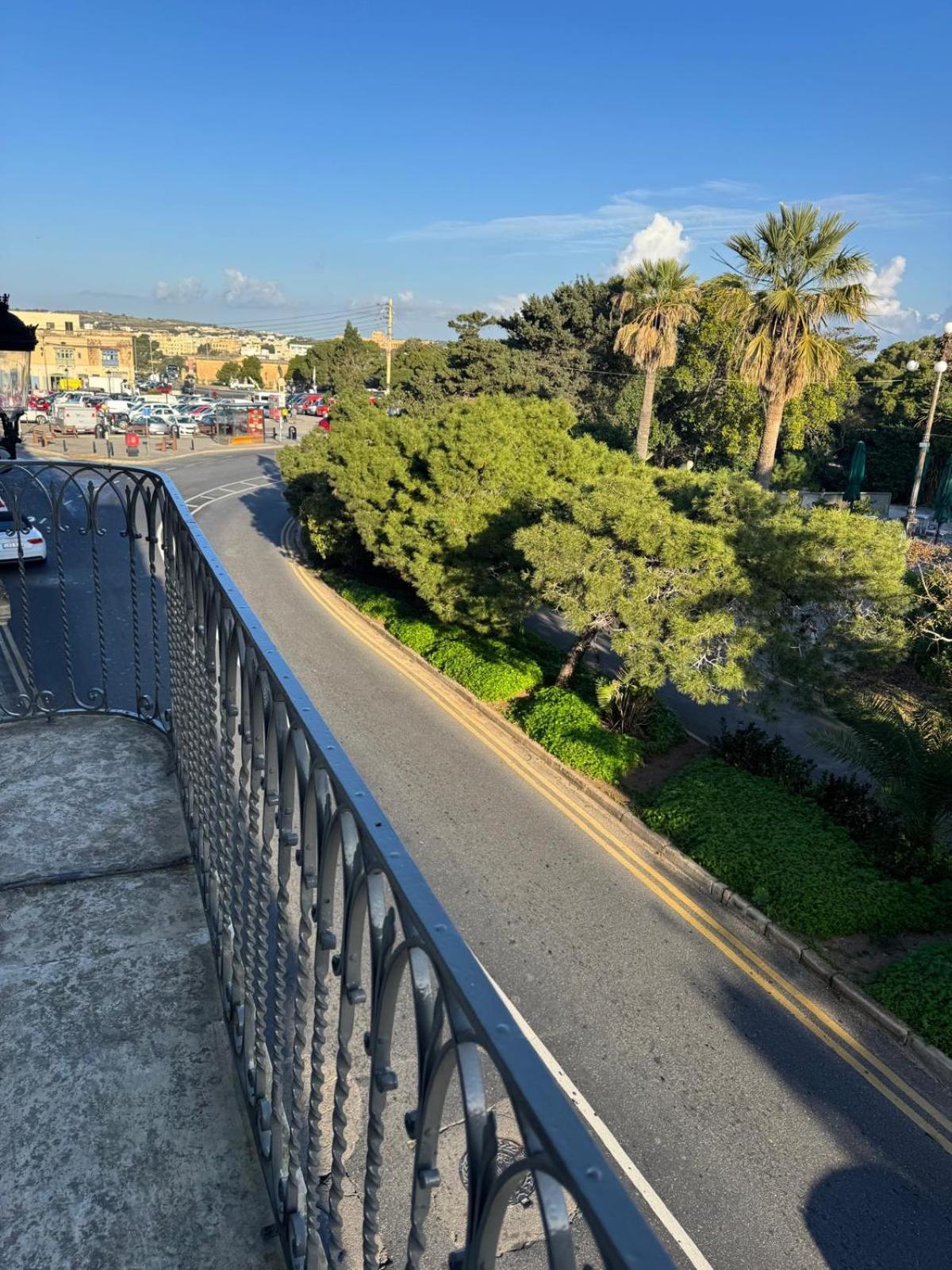 מדינה Howard House Hotel מראה חיצוני תמונה