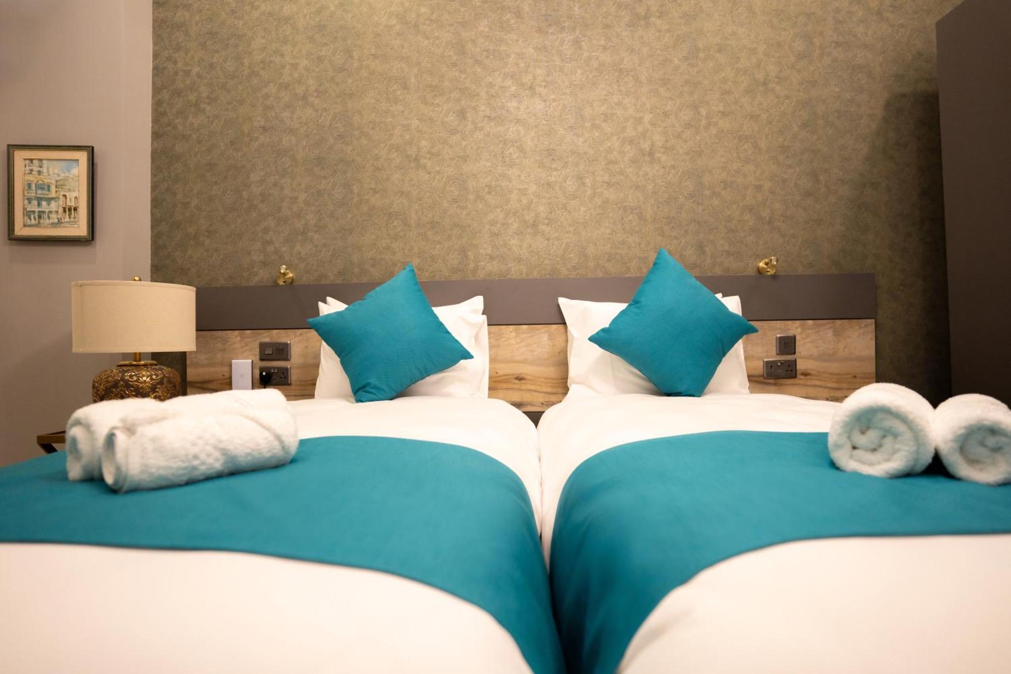 מדינה Howard House Hotel מראה חיצוני תמונה